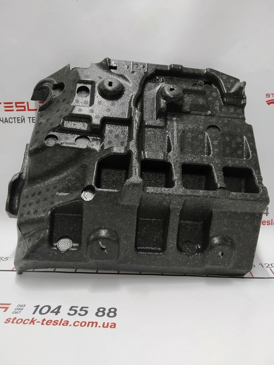 8 Панель заповнення пустот (1-й ряд) пасажирський упор ніг Tesla Model X 1048061-00-D