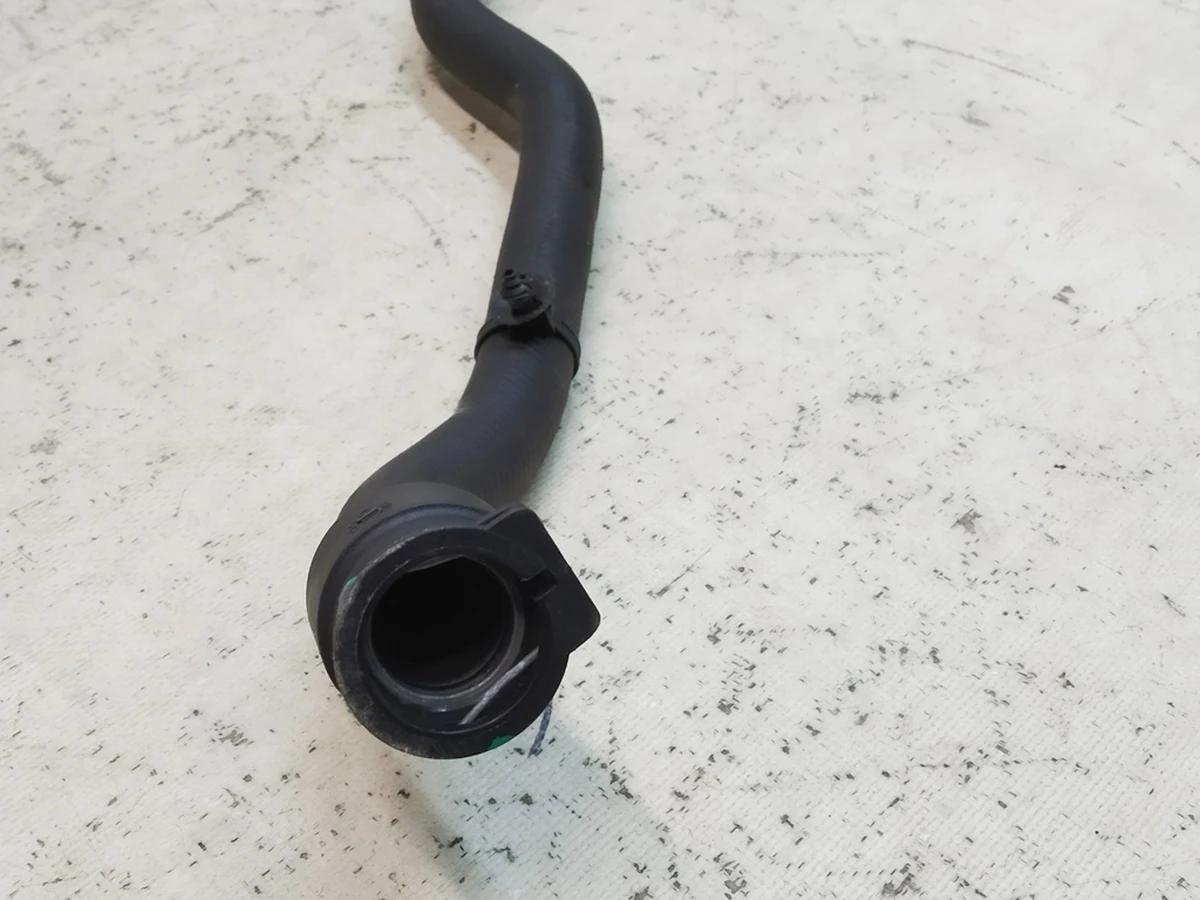 37 Трубопровід охолодження мотора заднього лівого Tesla Model X 1048148-00-D