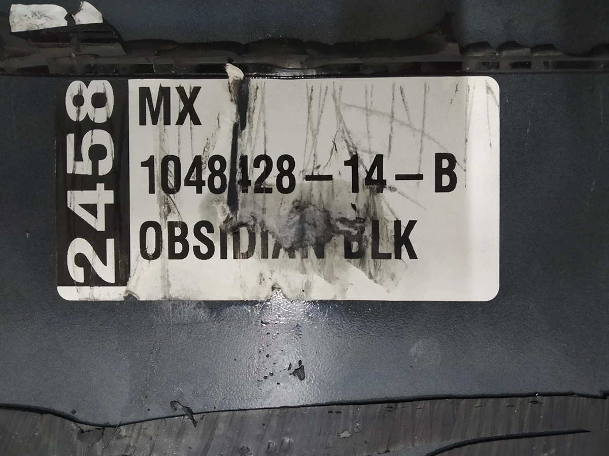 1 Накладка спойлера пассивного верхняя PMBL Tesla model X 1048428-E0-B