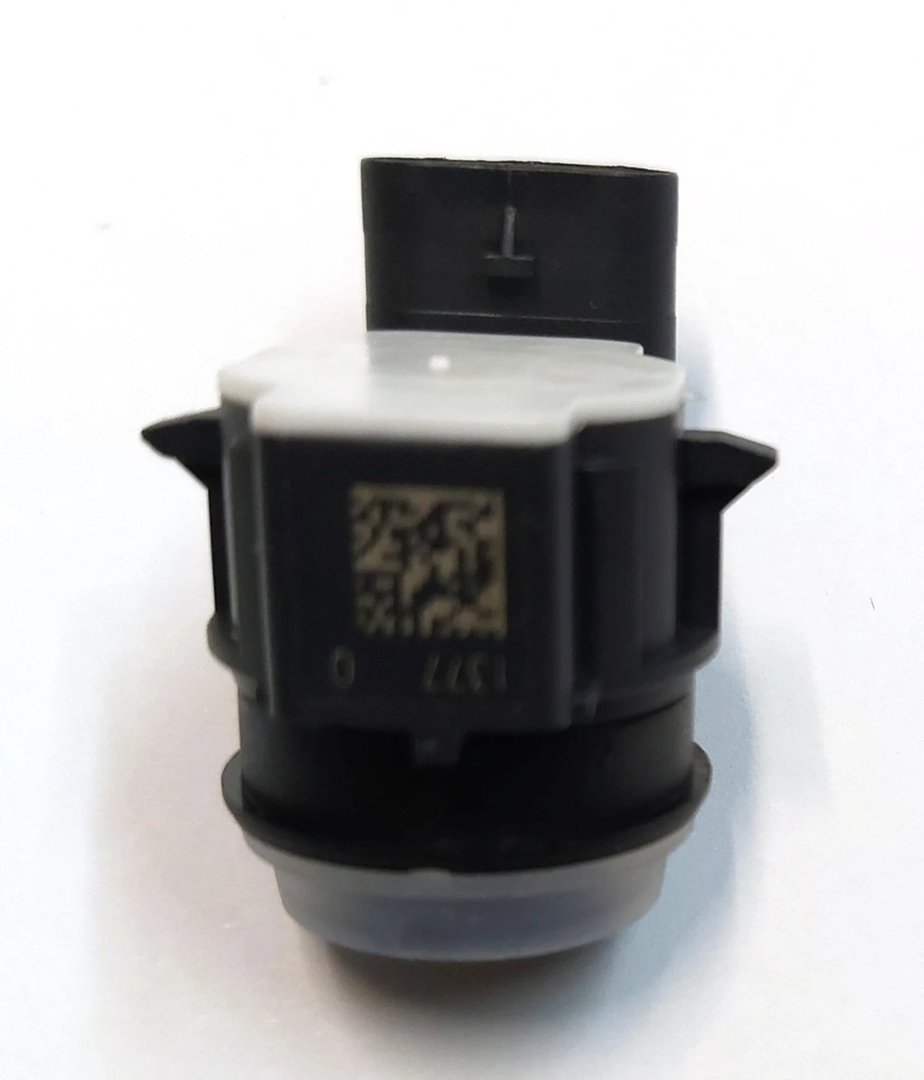 1 Заглушка (муляж) датчика парктроніка АП1 з кільцем Tesla all models 1048473-00-A