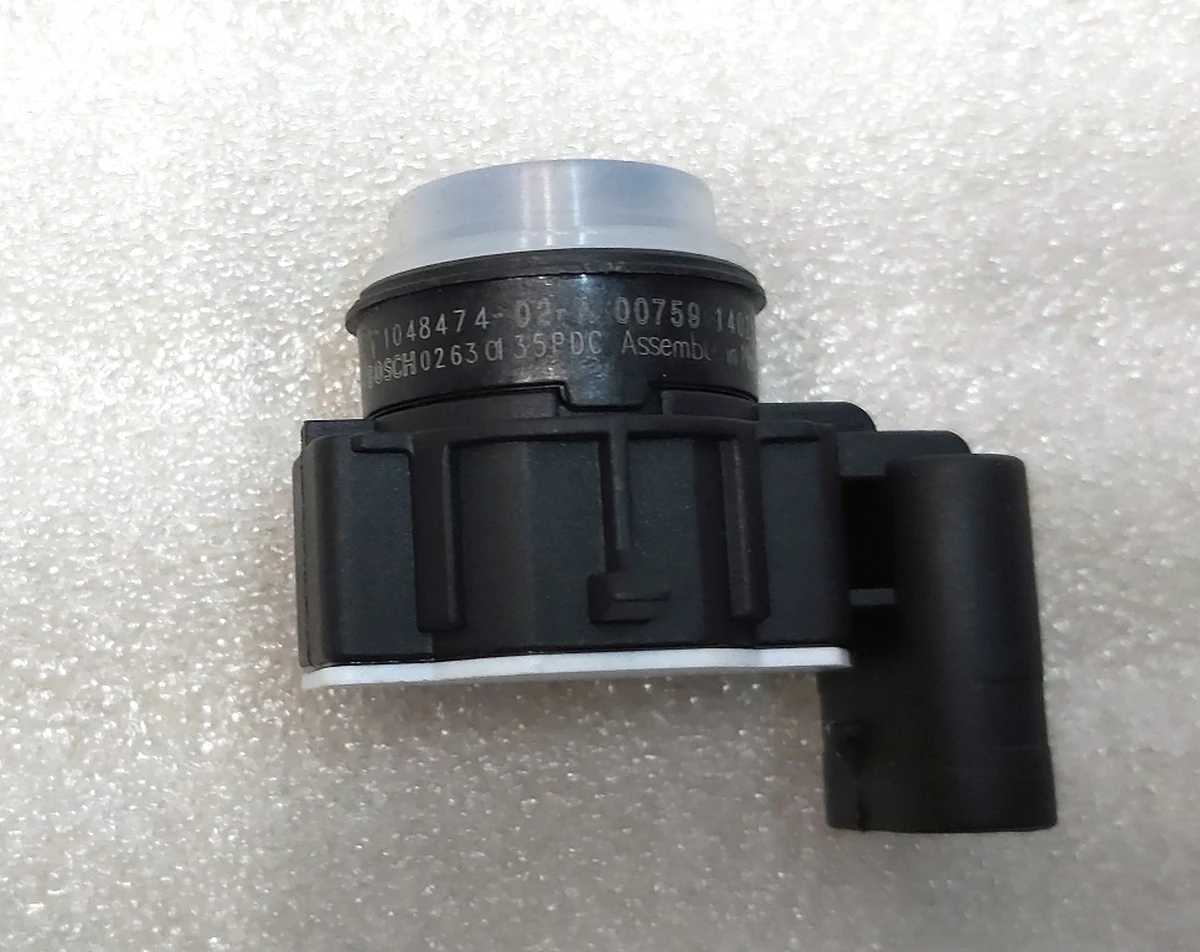 1 Датчик парктроника (короткий) VERSION 2 АП1 з кільцем Tesla model S, model S REST, model X 1048473-01-A