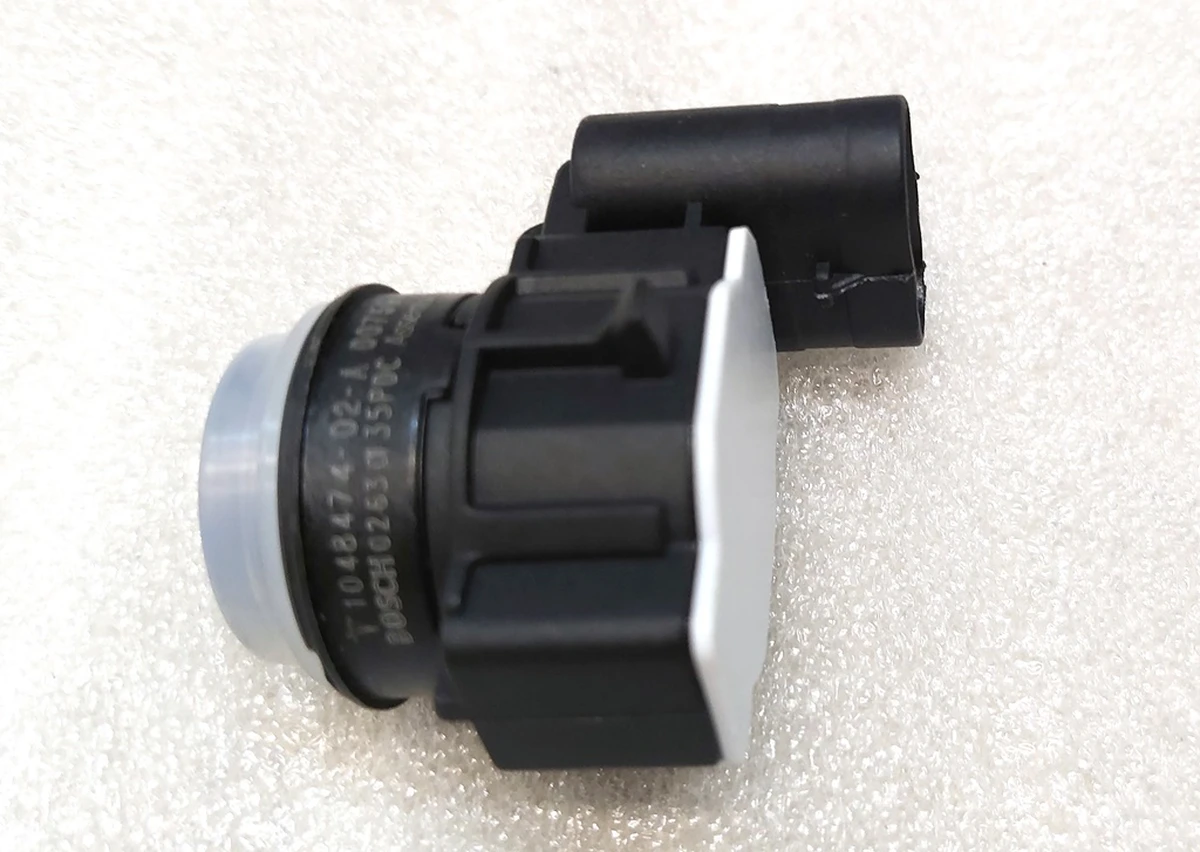 1 Датчик парктроника (короткий) VERSION 2 АП1 з кільцем Tesla model S, model S REST, model X 1048473-01-A