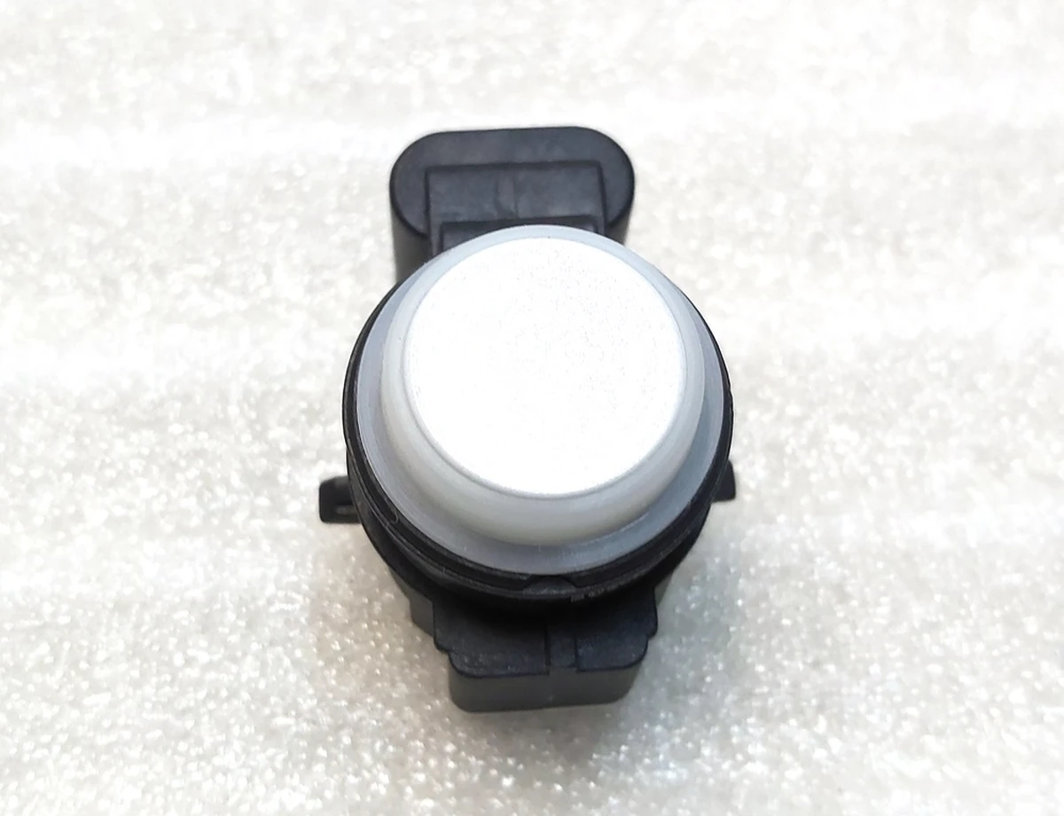 1 Датчик парктроника (короткий) VERSION 2 АП1 з кільцем Tesla model S, model S REST, model X 1048473-01-A