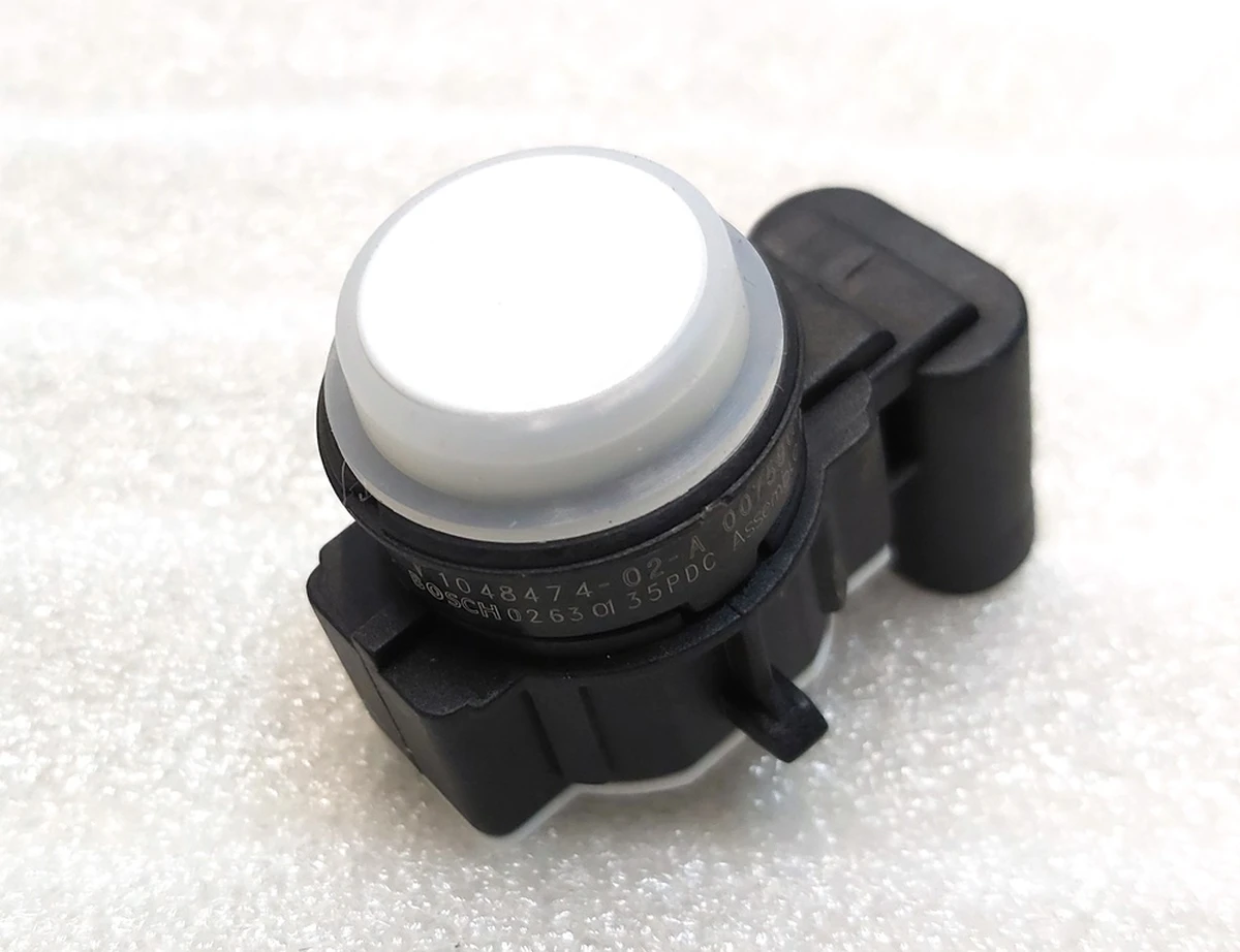 1 Датчик парктроника (короткий) VERSION 2 АП1 з кільцем Tesla model S, model S REST, model X 1048473-01-A