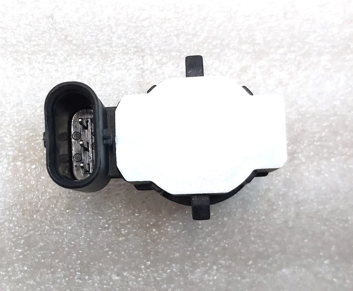 1 Датчик парктроника (короткий) VERSION 2 АП1 з кільцем Tesla model S, model S REST, model X 1048473-01-A