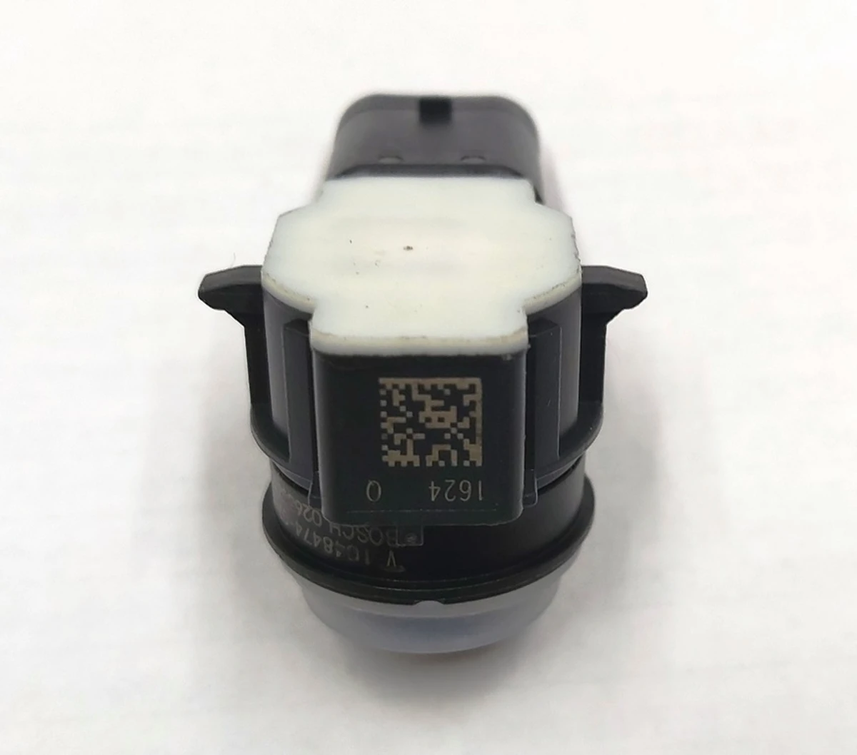 2 Датчик парктроніка (прямий) - VERSION 2 АП1 з кільцем NEW Tesla model S, model S REST, model X 1048474-07-A