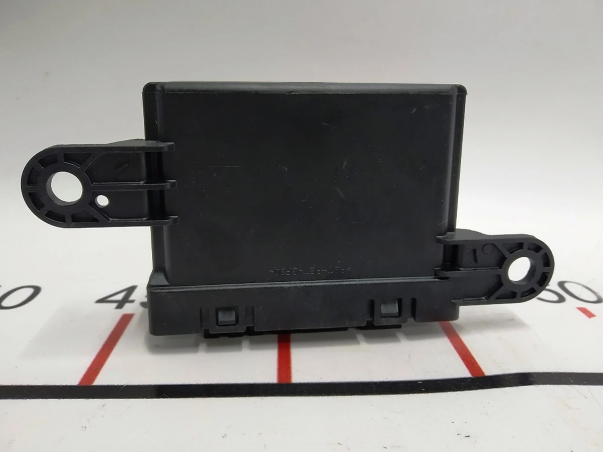 1 Блок керування парктрониками ECU PARK ASSIST Tesla model S, model S REST, Tesla model X 1048476-00-D