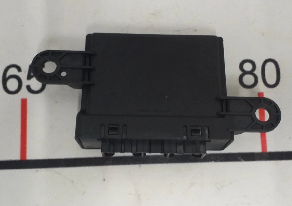 1 Блок керування парктрониками ECU PARK ASSIST Tesla model S, model S REST, Tesla model X 1048476-00-D