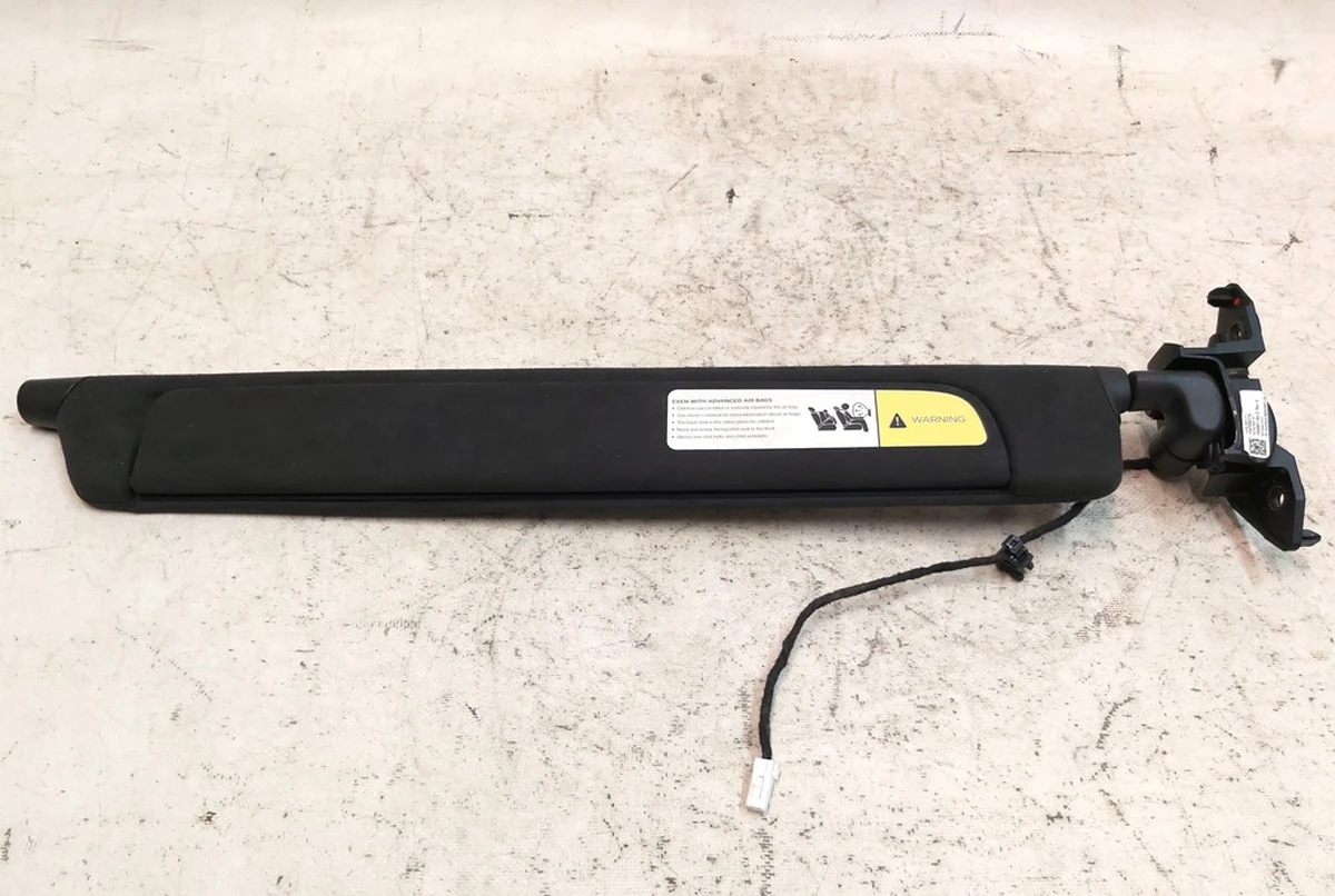 2 Козирок сонцезахисний правий ALCANTARA MAMMOTH US REV A з пошкодженням Tesla model X 1108418