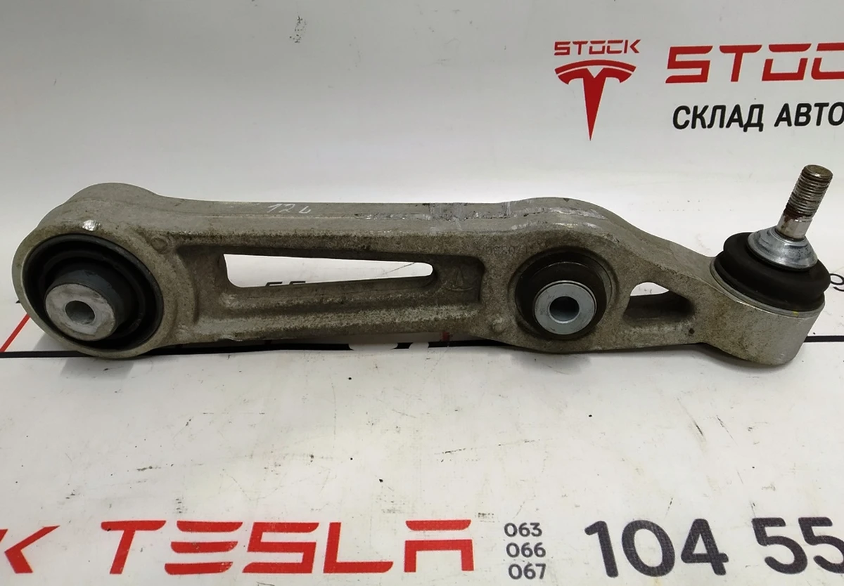 11 Важіль передній нижній поперечний лівий-правий Tesla model S, model S REST 1027351-00-C