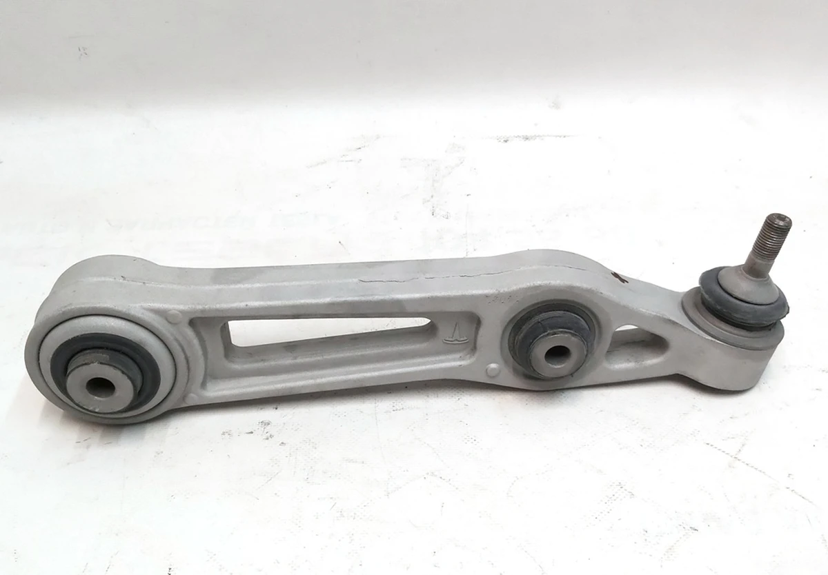 11 Важіль передній нижній поперечний лівий-правий Tesla model S, model S REST 1027351-00-C