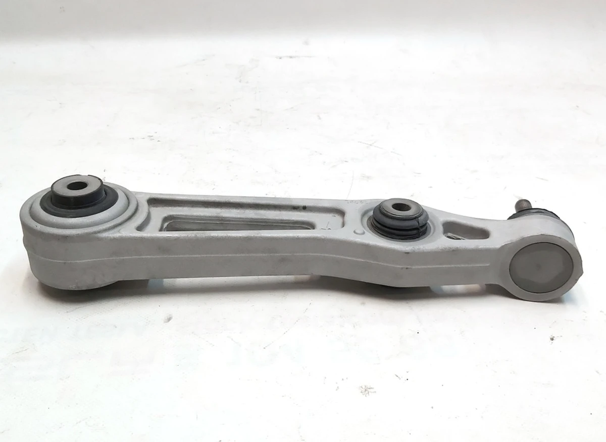 11 Важіль передній нижній поперечний лівий-правий Tesla model S, model S REST 1027351-00-C