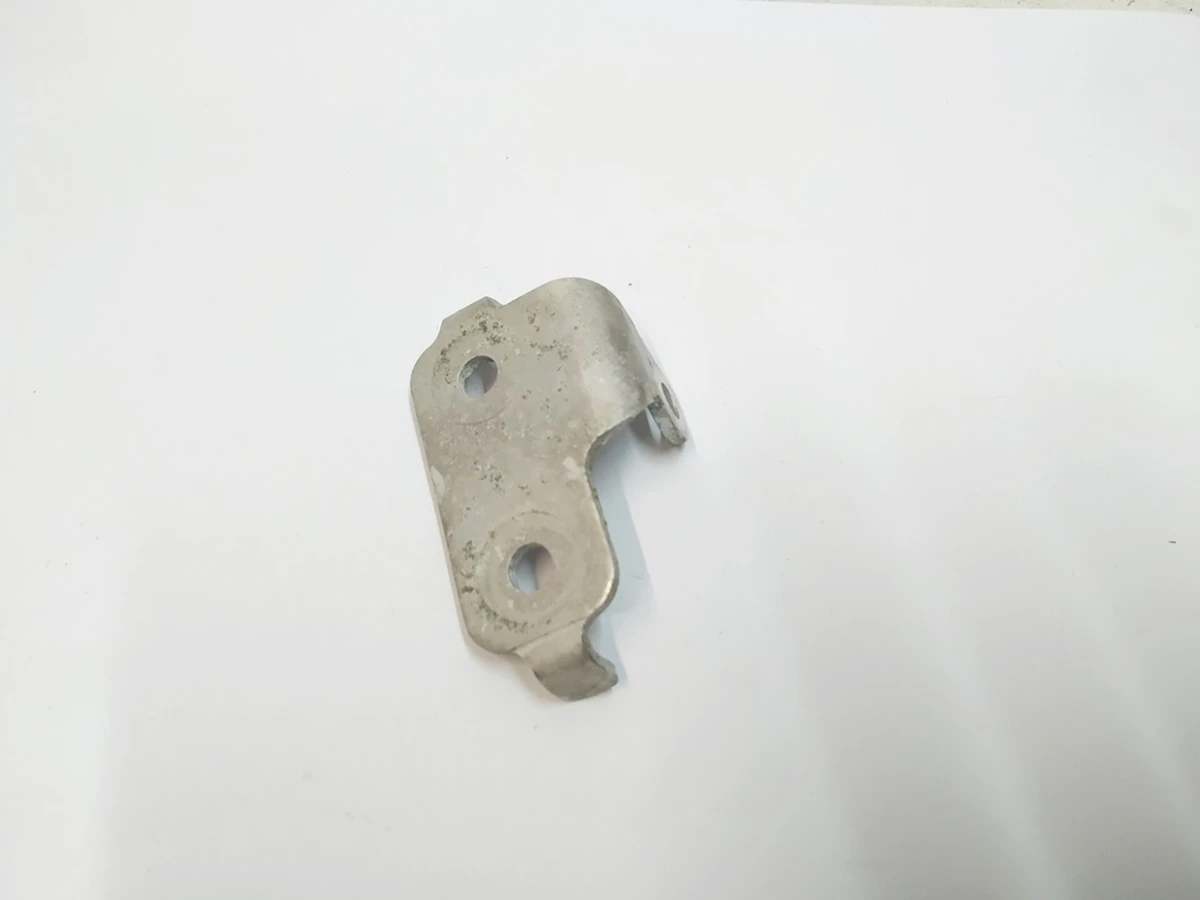 6 BRACKET,HOSES,EXT,3.0-150R Tesla model X 1049414-00-B