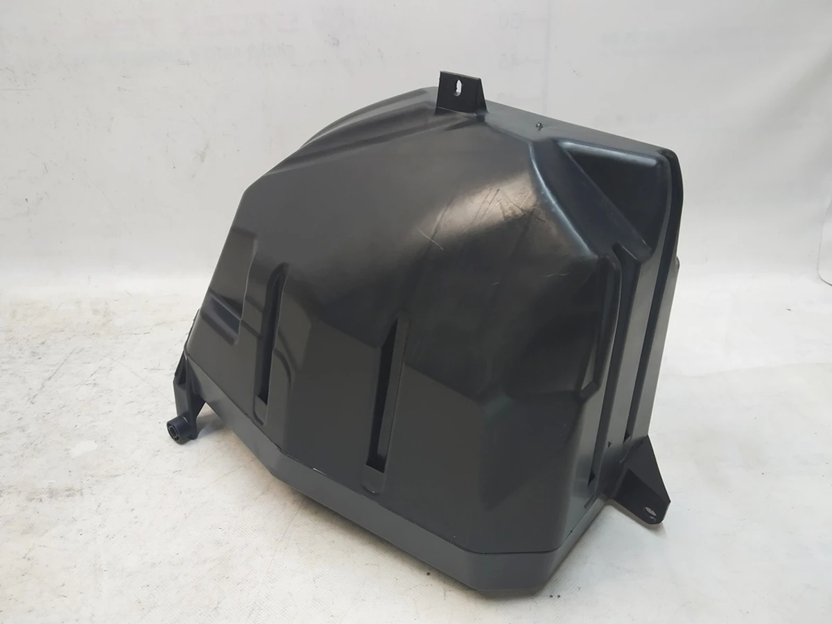 11 Сабвуфер Premium HARMAN (пошкодження) Tesla model X 1050085-00-E