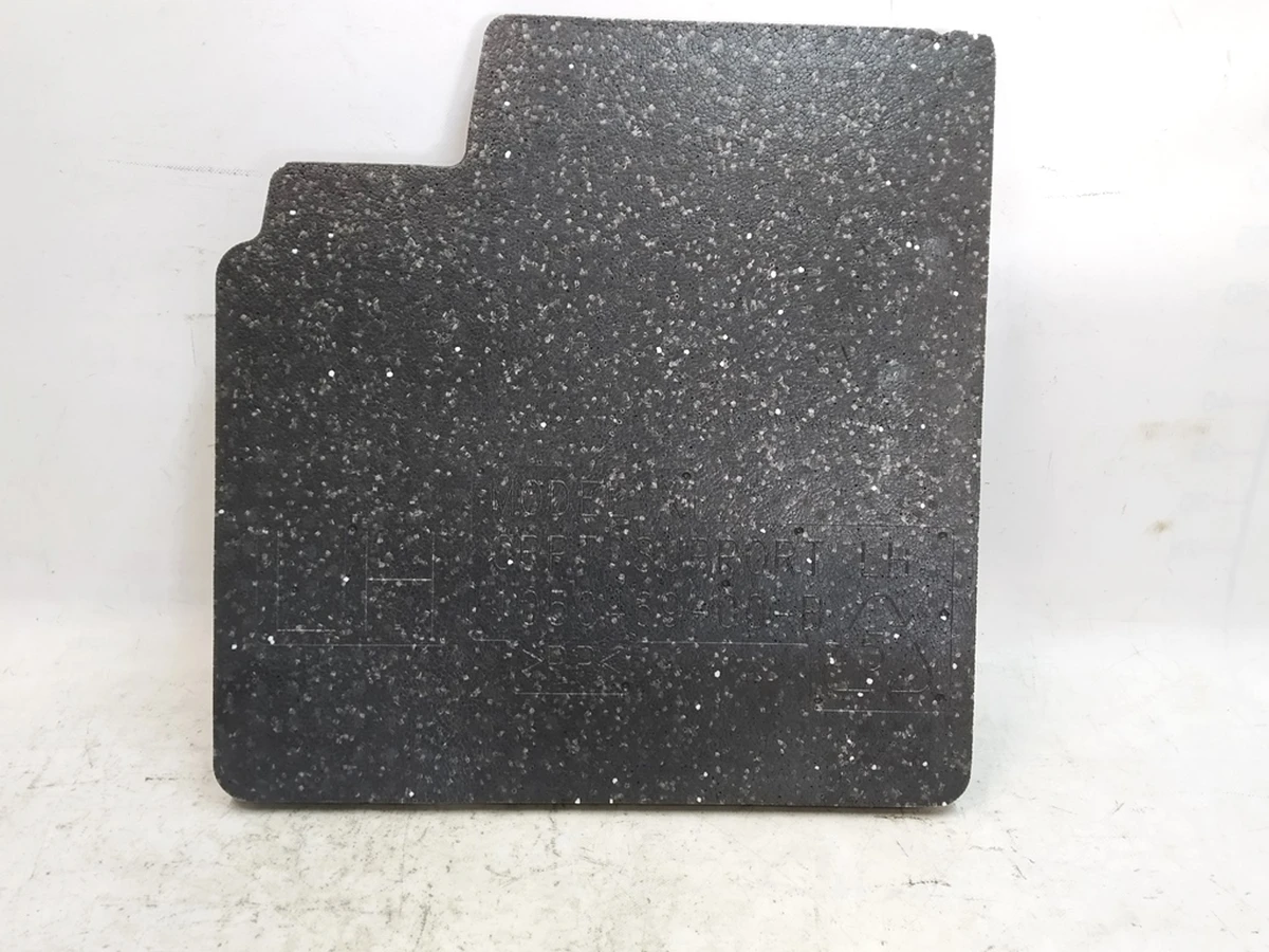 3 Панель заповнення пустот (1-й ряд) первинна підтримка килимів водійський Tesla Model X 1050469-99-C