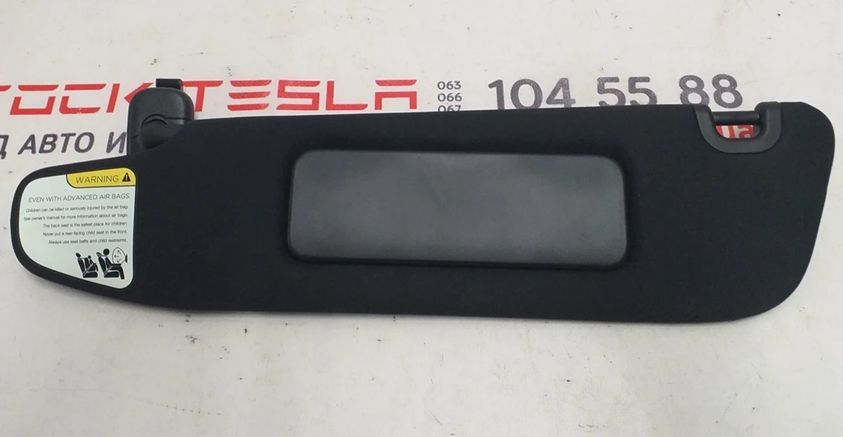 1 Козырек солнцезащитный левый ULS BLK US Tesla model S REST 1050619-06-A