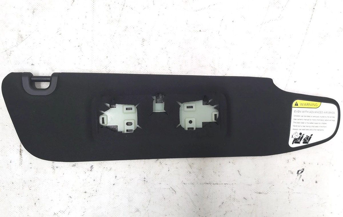 1 Козирок сонцезахисний правий ULS BLK US без кронштейна та дзеркального елемента Tesla model S REST 1050620-06-A