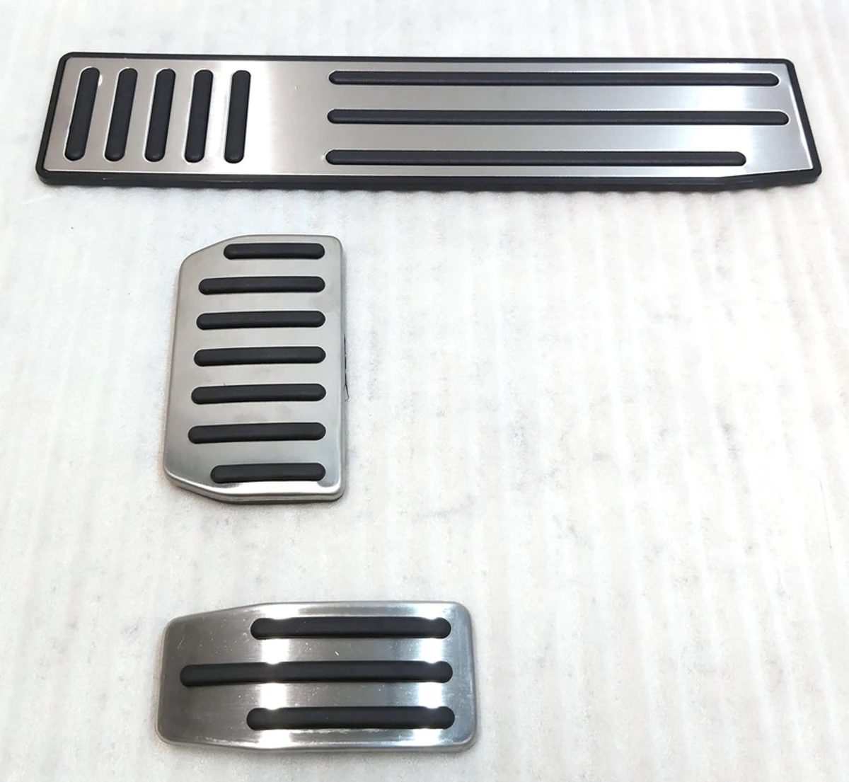 2 Набір накладок педалей та панелі відпочинку ноги OPTION Tesla model S, model S REST, model X 1050664-01-A