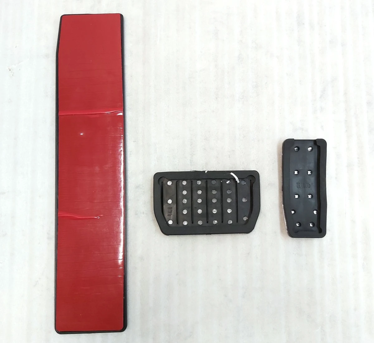 2 Набір накладок педалей та панелі відпочинку ноги OPTION Tesla model S, model S REST, model X 1050664-01-A