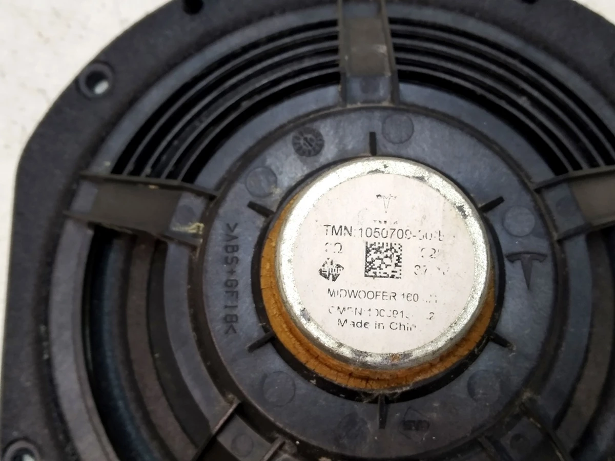 8 Audio, speaker, midwoofer, slim,160MM Tesla Model X 1050709-00-B