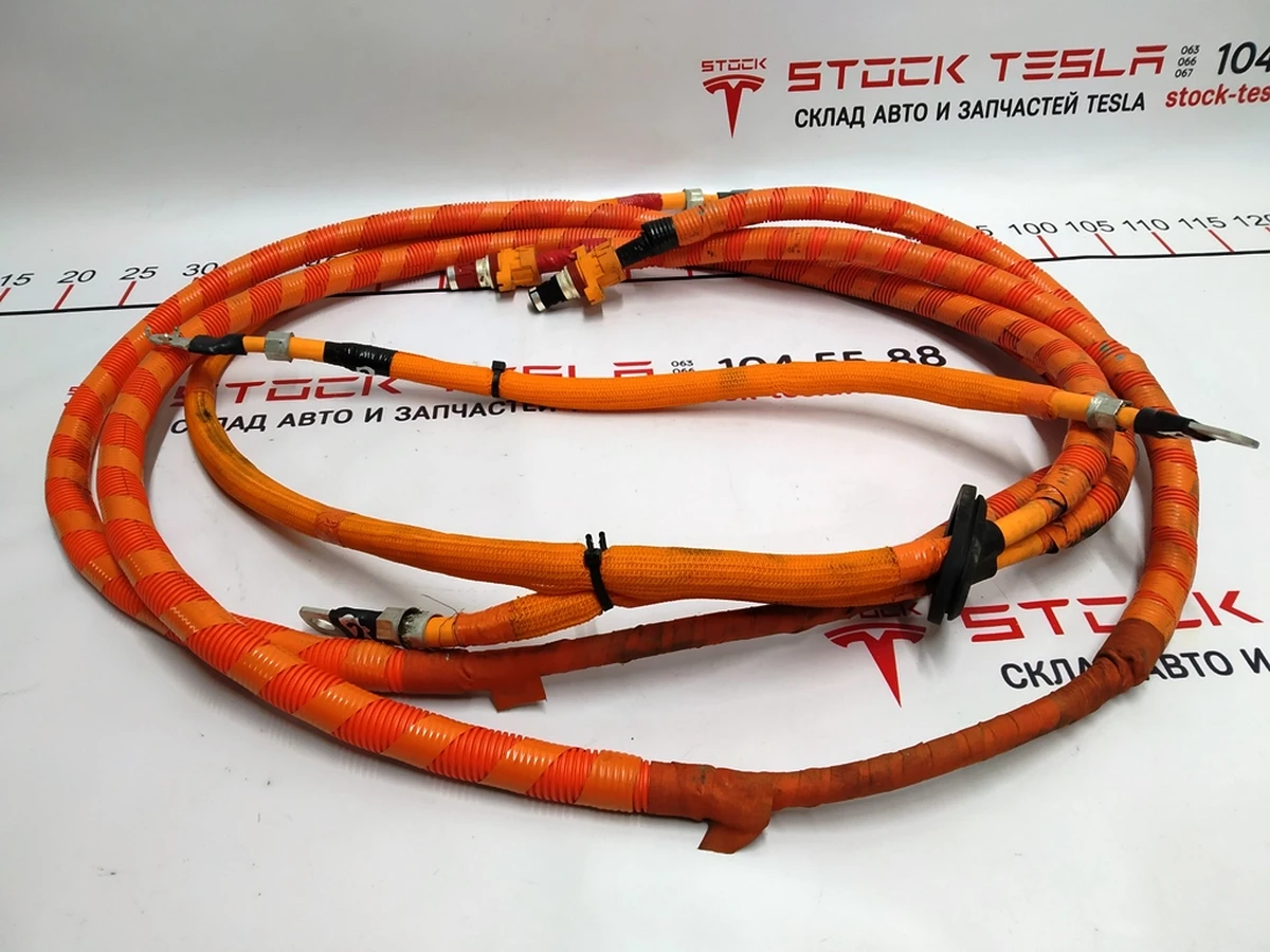 11 Провід високовольтний переднього малого мотора AWD Tesla model S 1050805-10-F