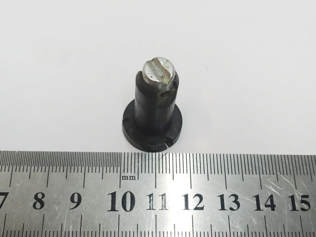 8 PIN BOOSTER TO PEDALTesla model S, model S REST, model X 1051030-00-B