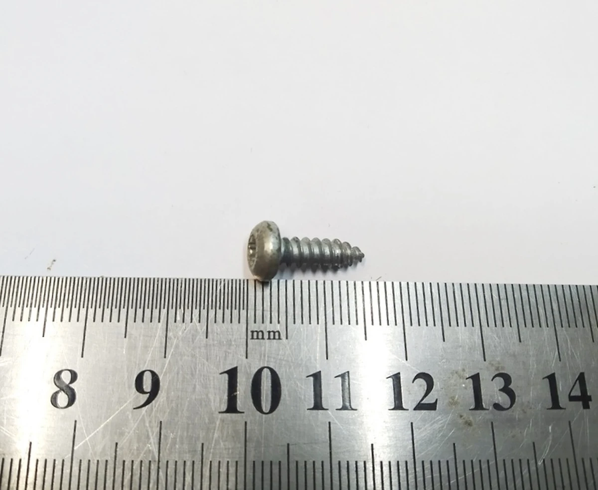 5 SCREW PN ST4.2X13 C Tesla Model X, Mar 2021 1051330-00-A