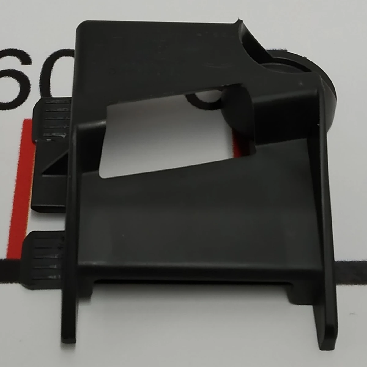 2 OB IP SUPPORT BRACKET LH Tesla model X 1051519-00-C