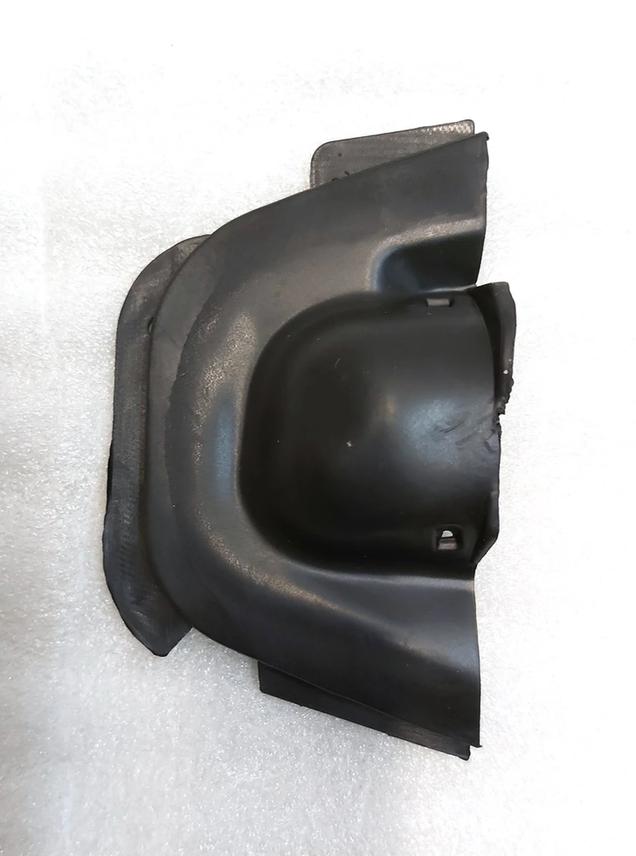 Заглушка парктроника S6 права гумова AWD Tesla model S, model S REST 1051653-00-A