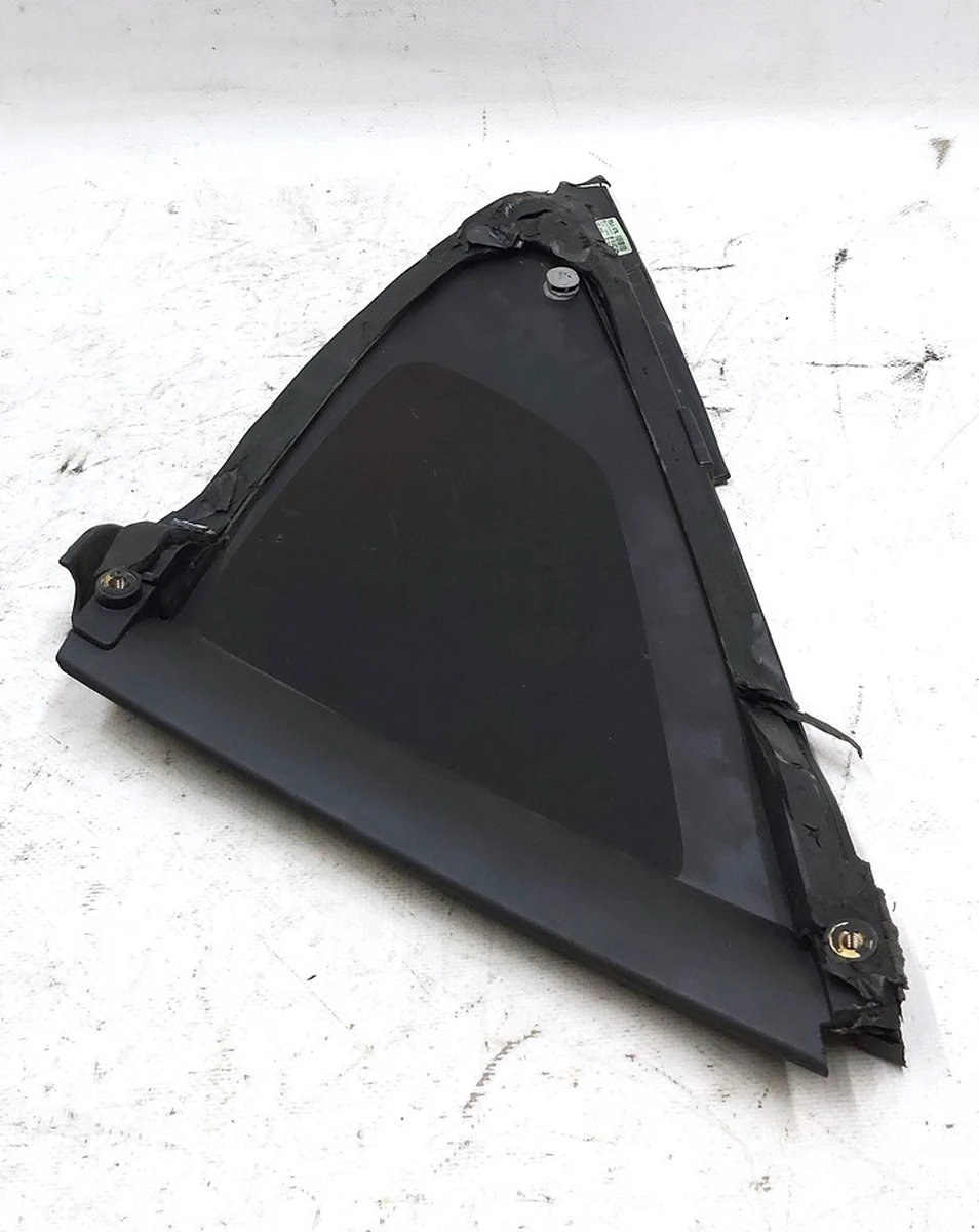 20 Скло крила заднього лівого (кватирка) Tesla model S, model S REST 1051820-00-E