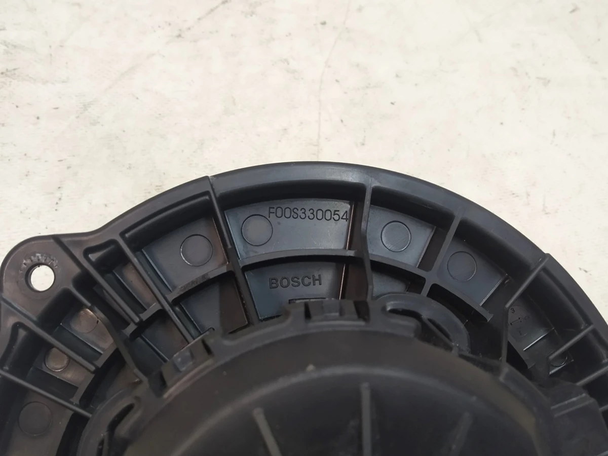 1 Корпус вентилятора кліматичної установки (пічки салону) CBM-M 12V CCW F00S 3B2 574 Tesla Model S REST, Model X 1051864-00-A