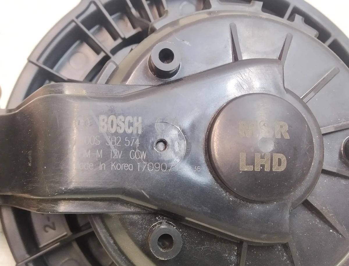 1 Корпус вентилятора кліматичної установки (пічки салону) CBM-M 12V CCW F00S 3B2 574 Tesla Model S REST, Model X 1051864-00-A