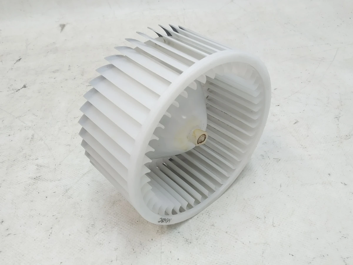 1 Лопасти вентилятора климатической установки (печки салона)  CBM-M 12V CCW F00S 3B2 574 Tesla Model S REST, Model X 1051864-00-A