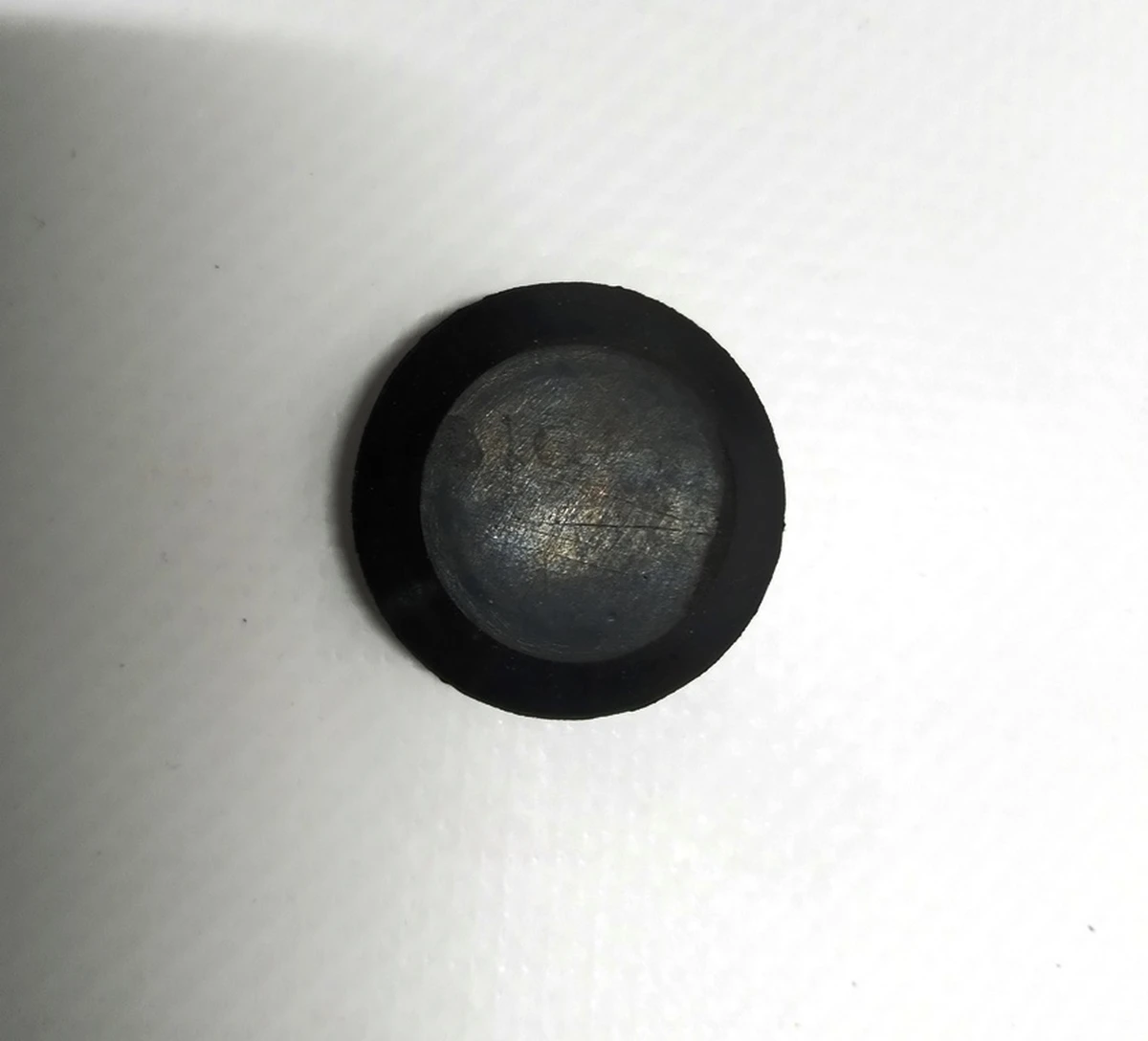 11 Заглушка гумова (діаметр 19 мм) Tesla model 3 1052817-00-C