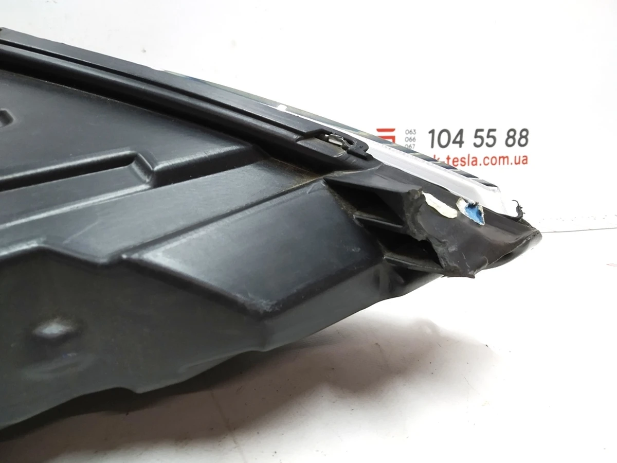 1 Фара головна ліва LED (USA) UP-LEVEL REFRESH із пошкодженням Tesla model S REST 1053570-00-F
