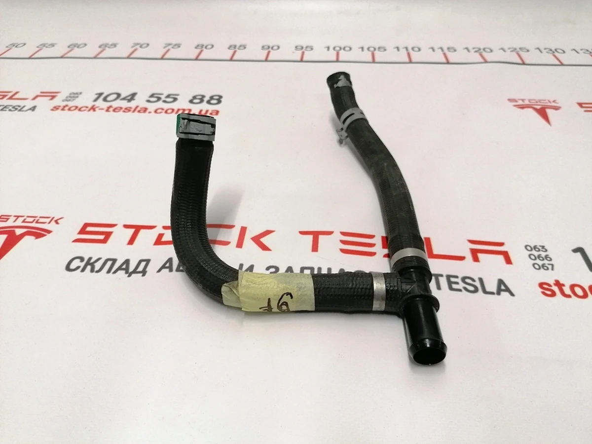 11 HOSE (PT), RAD INLET, MX Tesla model X 1053587-00-E