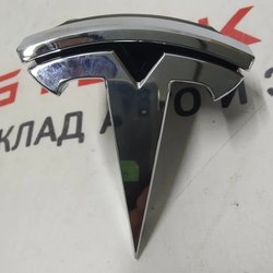 2 Знак "Т" переднього бампера NEW Tesla model S REST 1056386-00-F