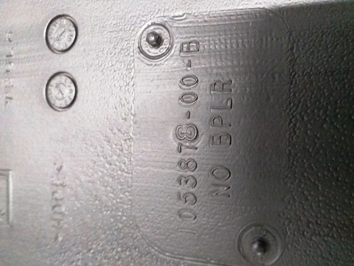 3 Повітропровід вихідний консолі HVAC без роздільника повітряного потоку Tesla Model X 1053878-00-B