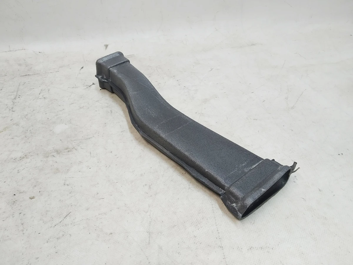 8 Повітропровід системи вентиляції стійки B лівий (спінений політелен) Tesla model X 1053892-00-A