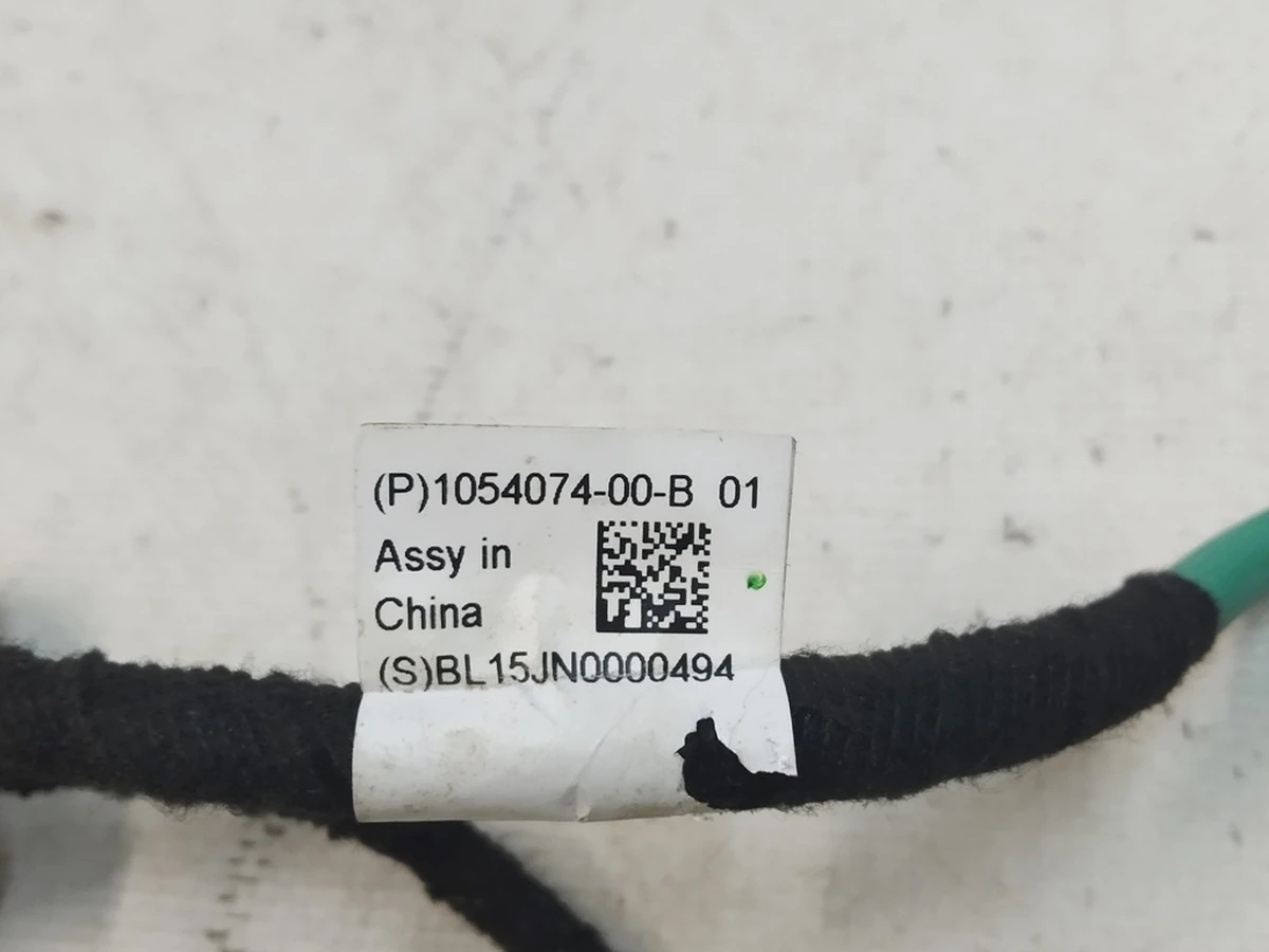 12 Кабель порту зарядки HARN TRIDENT DATA-GND EV INLET зі слідами окислення Tesla Model X 1054074-00-C