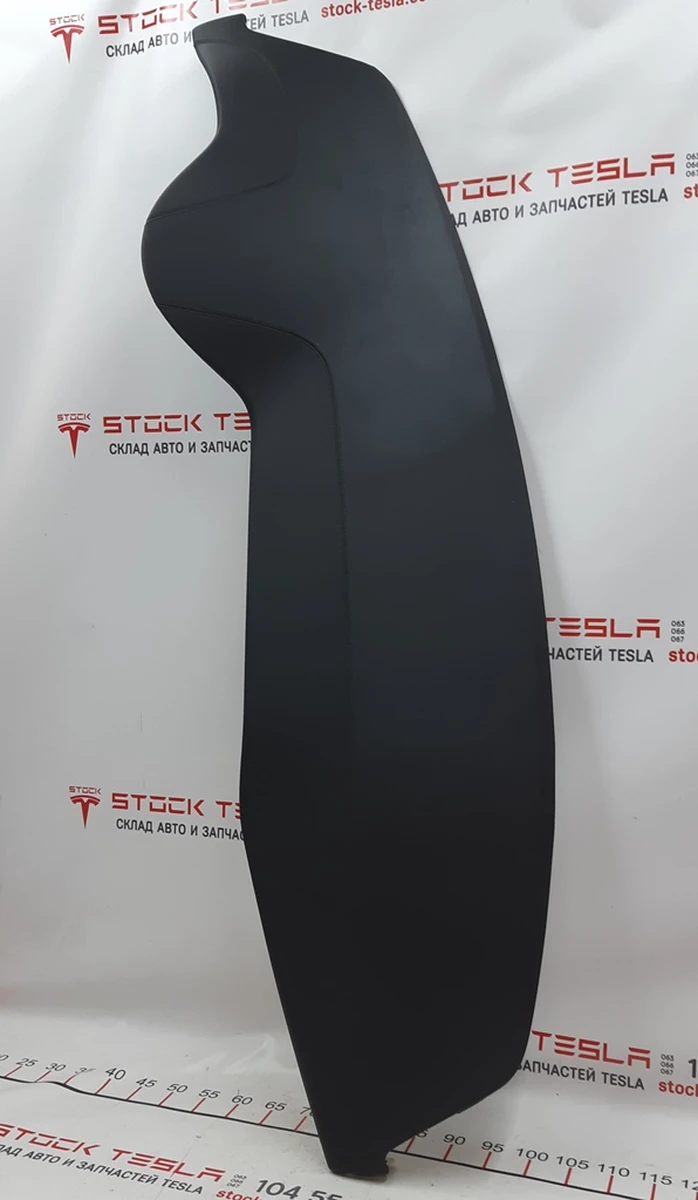 5 Torpedo panel (black artificial leather) PUR/PUR BLK GRAPHITE Tesla model X 1054145-12-H