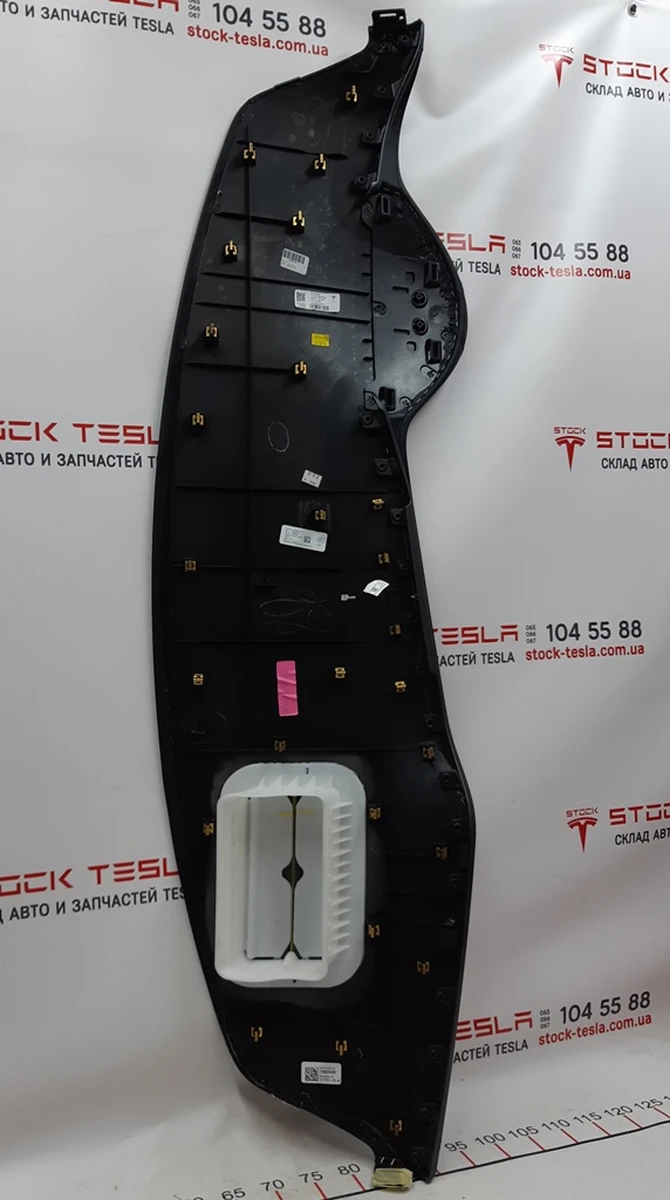 5 Torpedo panel (black artificial leather) PUR/PUR BLK GRAPHITE Tesla model X 1054145-12-H