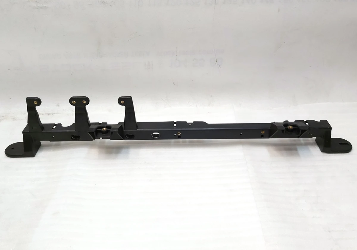 8 Кронштейн корпуса вентилятора кондиционера Tesla model X 1054164-00-E