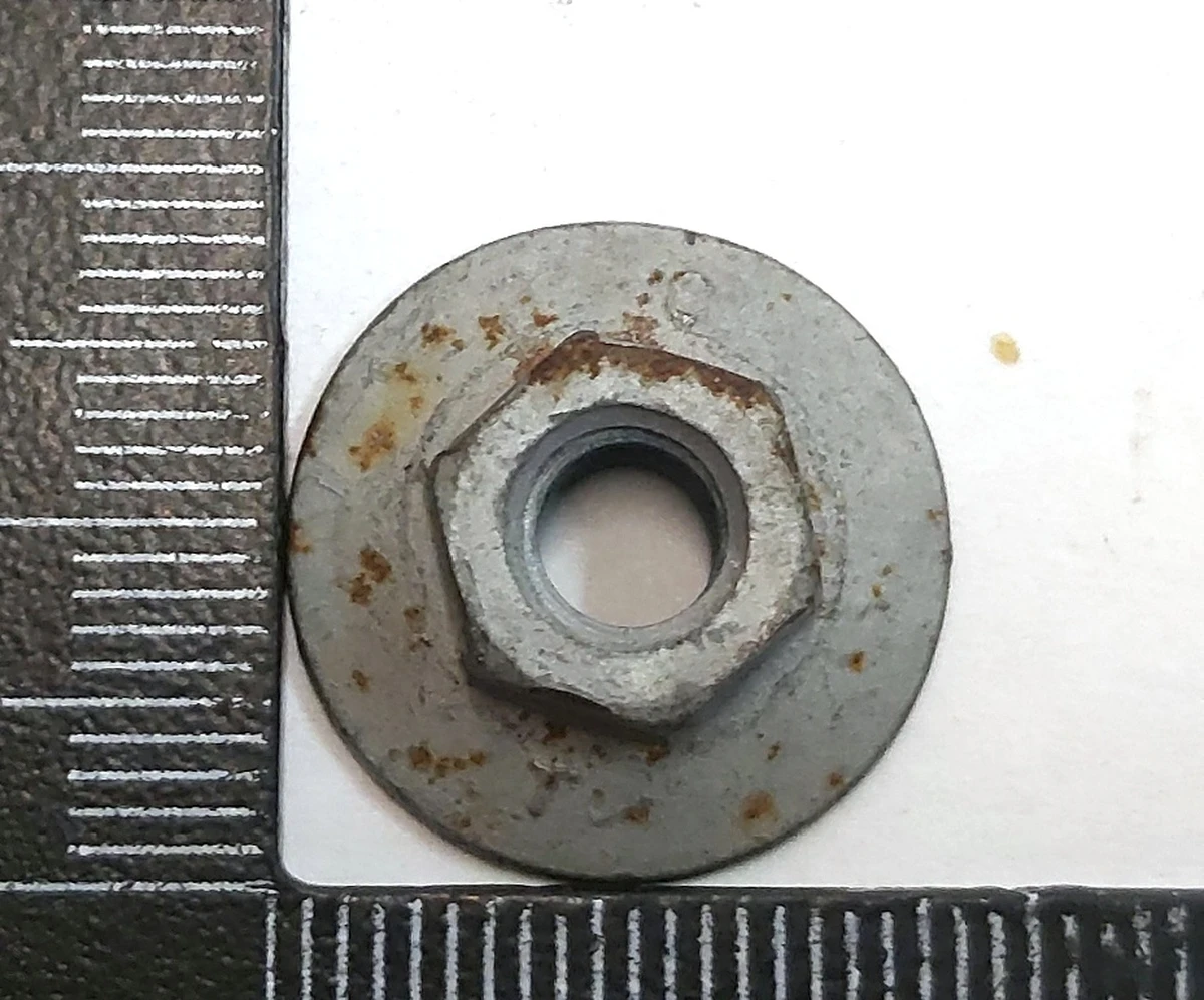 4 Гайка HX M6 PC8 Tesla model X 1054168-00-A