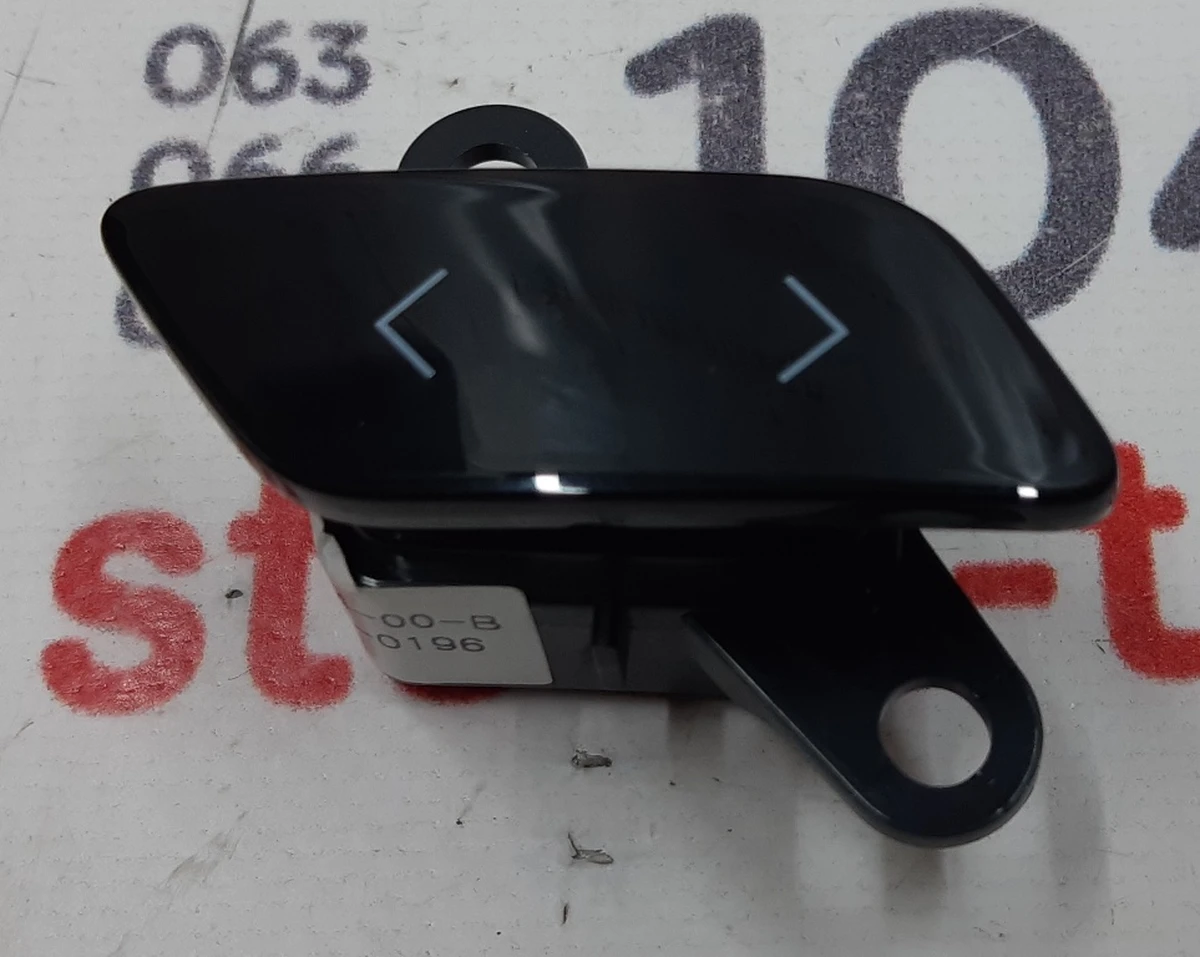 12 Easy entry button 2nd 3rd row right glossy Tesla model X 1054314-00-B