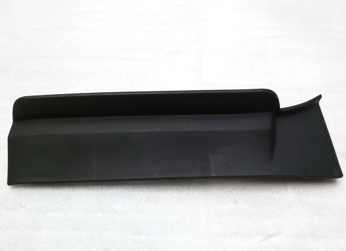 27 Обтічник колеса переднього лівого (бризговики) Tesla model X 1054803-00-D