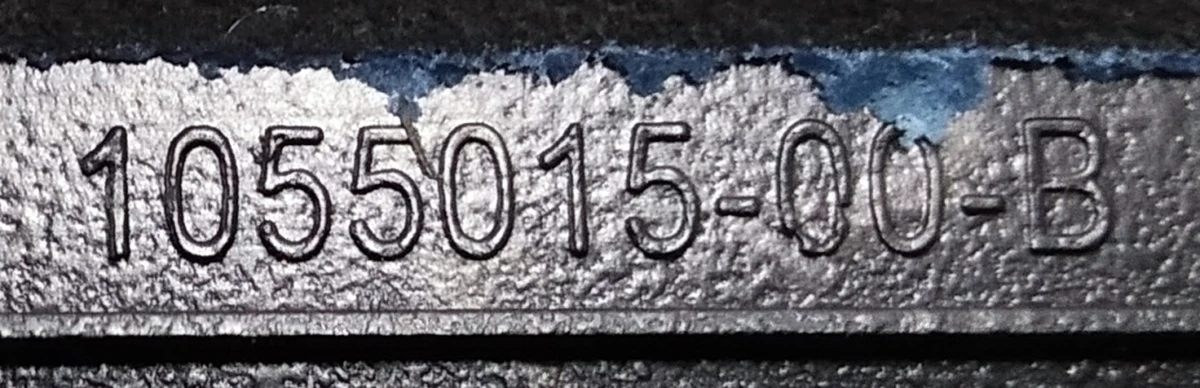 1 Облицювання дверей задньої правої ззаду верхня ULTRASUEDE BLK Tesla model X 1055012-06-J