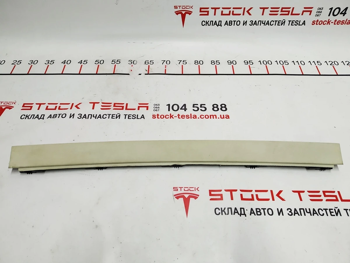 3 Облицювання дверей задніх лівих верх NAL CRM Tesla Model X 1055049-07-E