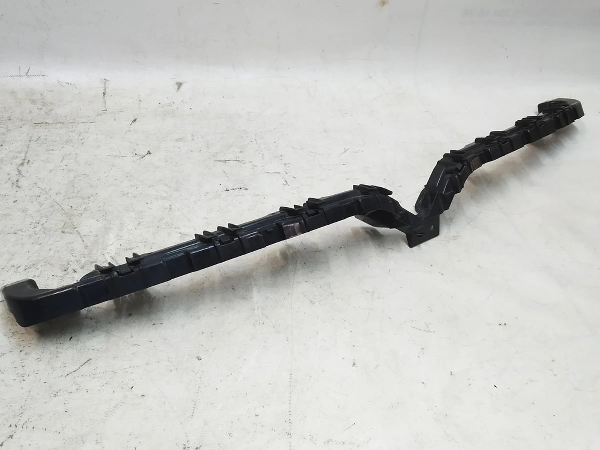 4 Кронштейн гриля направляюча бампера переднього (пошкодження) Tesla Model X 1055069-00-E