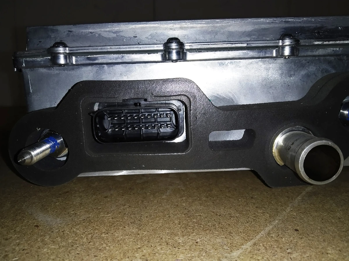 1 Charger unit (GEN3) (48A, 1 phase) Tesla model S REST model X 1462537-02-D